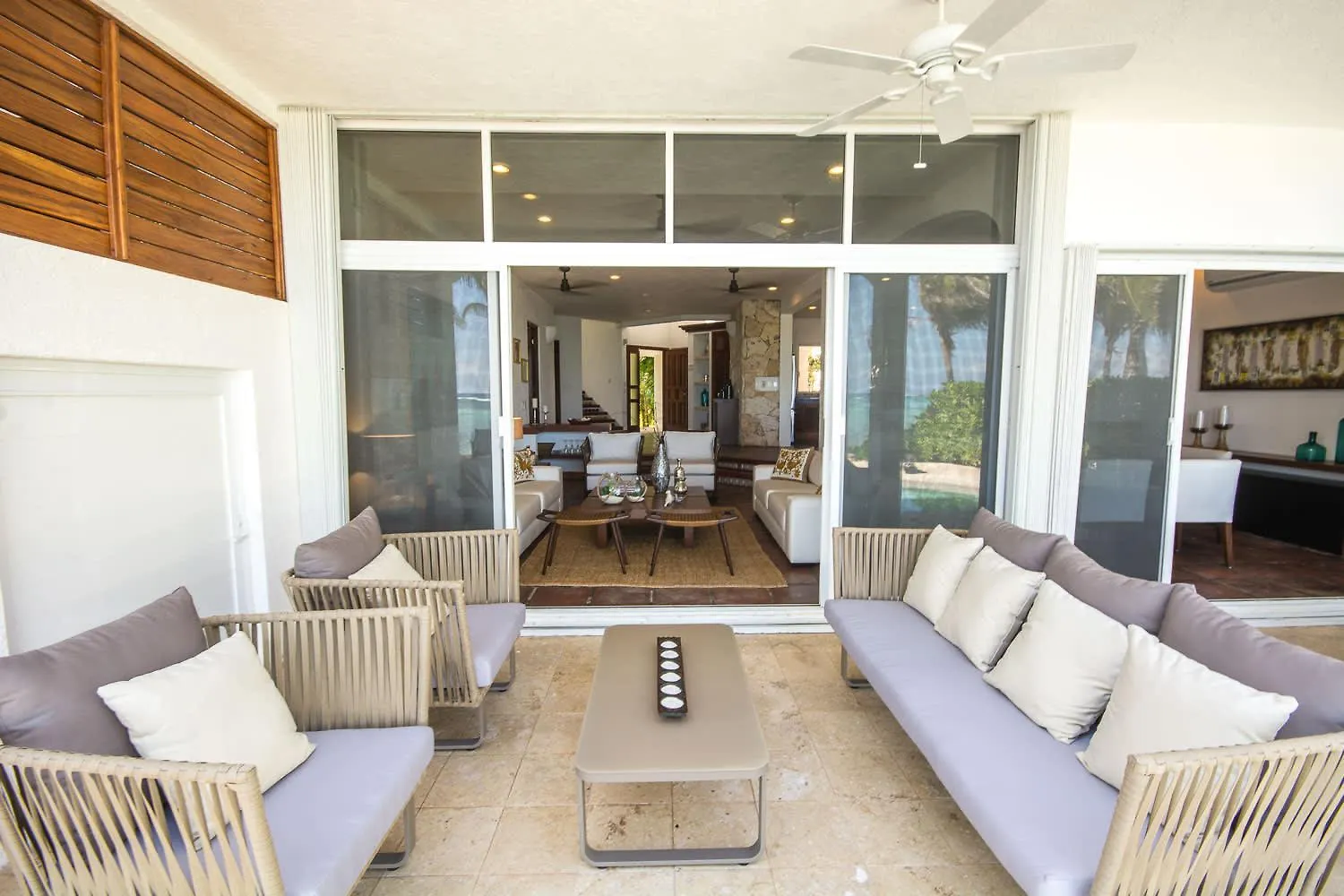Beachfront With Private Staff In Gated Community Акумаль